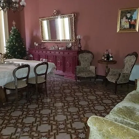 Guest house Palazzo Al Carmine Dimora Storica *