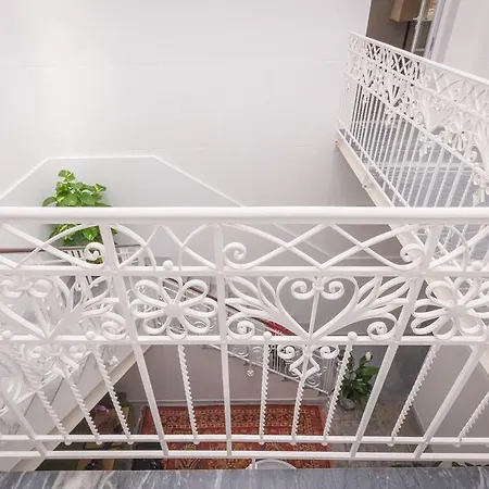 Palazzo Al Carmine Dimora Storica Affittacamere *
