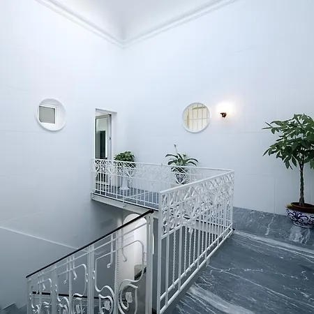 Affittacamere Palazzo Al Carmine Dimora Storica *