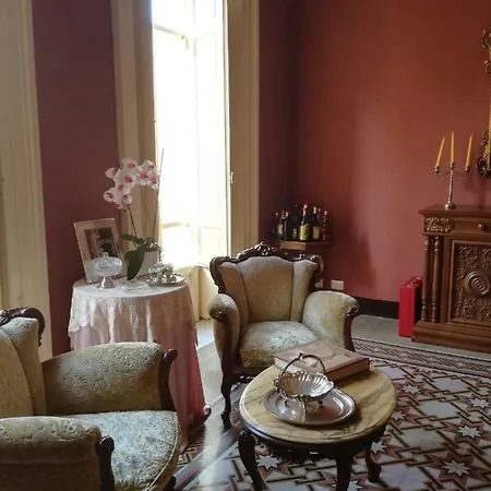 Palazzo Al Carmine Dimora Storica * Castelvetrano